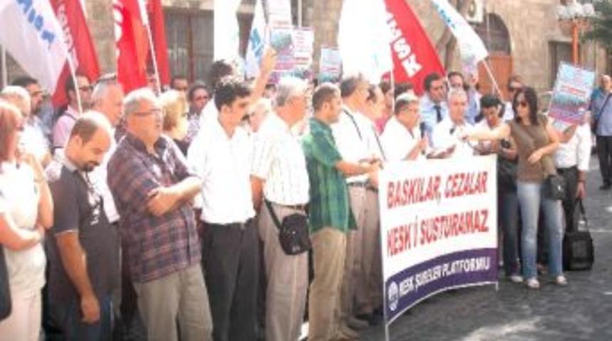 Mersin&rsquo;de Kck Operasyonları Protesto Edildi