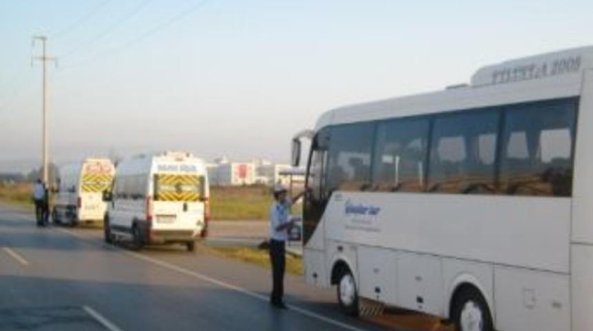 Sakarya'daki Personel Ve Okul Servis Ara&ccedil;ları Denetlendi