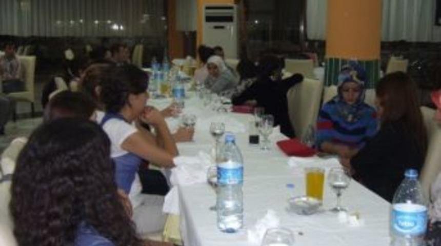 Yerk&ouml;y&rsquo;de &Ouml;ğretmenlere Kaynaşma Ve Veda Yemeği D&uuml;zenlendi