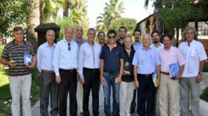 Başkan S&ouml;zen Turizmcilerle Bir Araya Geldi