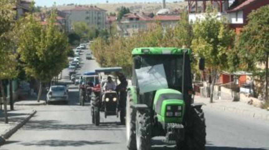 Nevşehirli Patates &Uuml;reticileri Eylem Yaptı