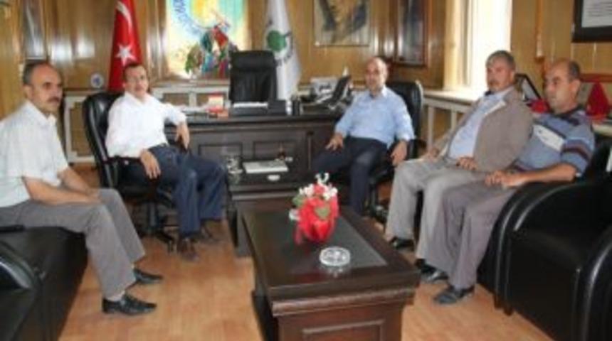 Ak Parti Manisa Milletvekili Uğur Aydemir G&ouml;rdes&rsquo;te Temaslarda Bulundu