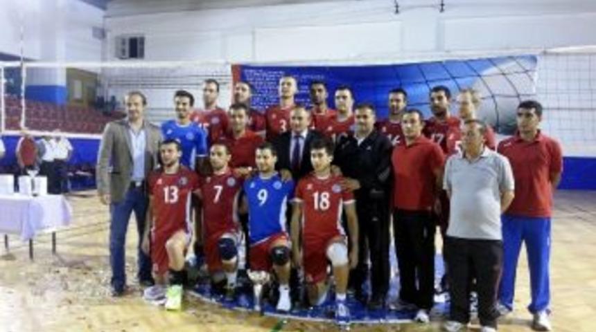 4 Eyl&uuml;l Belediyespor Turnuva Şampiyonu Oldu