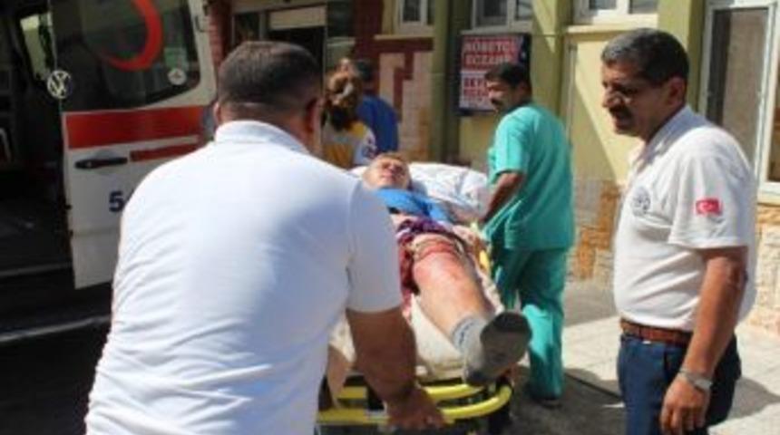 Motorlu Testereyle Odun Keserken Yaralandı