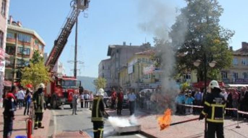 &Ccedil;aycuma&rsquo;da İtfaiye Haftası &Ccedil;eşitli Etkinliklerle Kutlandı