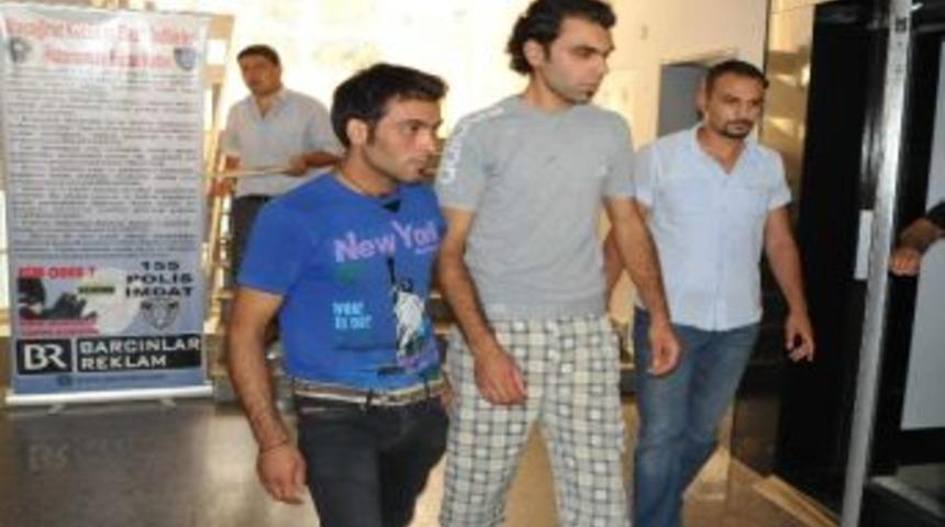 Ka&ccedil;ak Suriyeliler Alanya'da Yakalandı