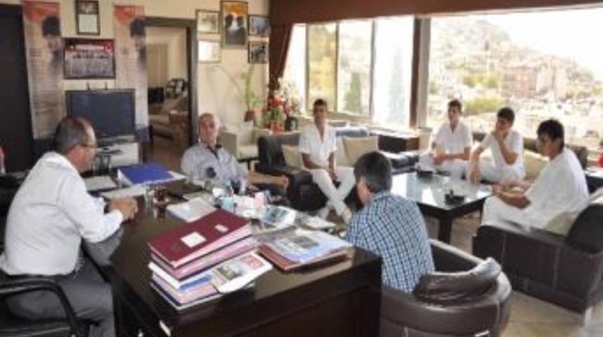 Denizcilik Lisesi &Ouml;ğrencilerinden Başkan Altung&uuml;n&rsquo;e Ziyaret