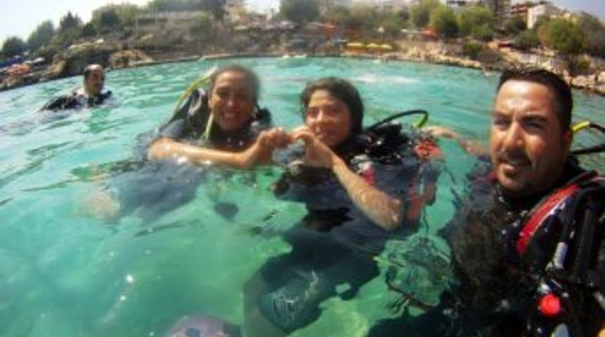 Kardeşim izci dalışta