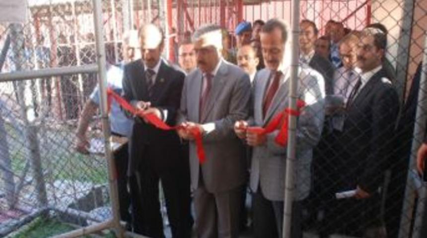 Cezaevine Halı Saha