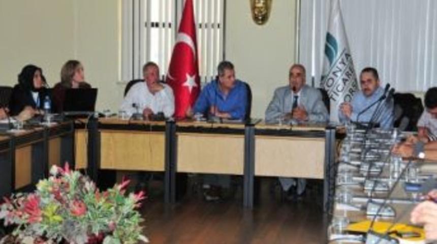 Yem Sekt&ouml;r&uuml;ne Yeni Kanun Anlatıldı