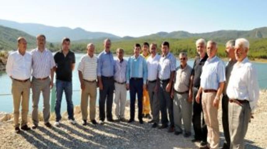 Başkan T&uuml;t&uuml;nc&uuml; &Ccedil;omaklı Beldesinde