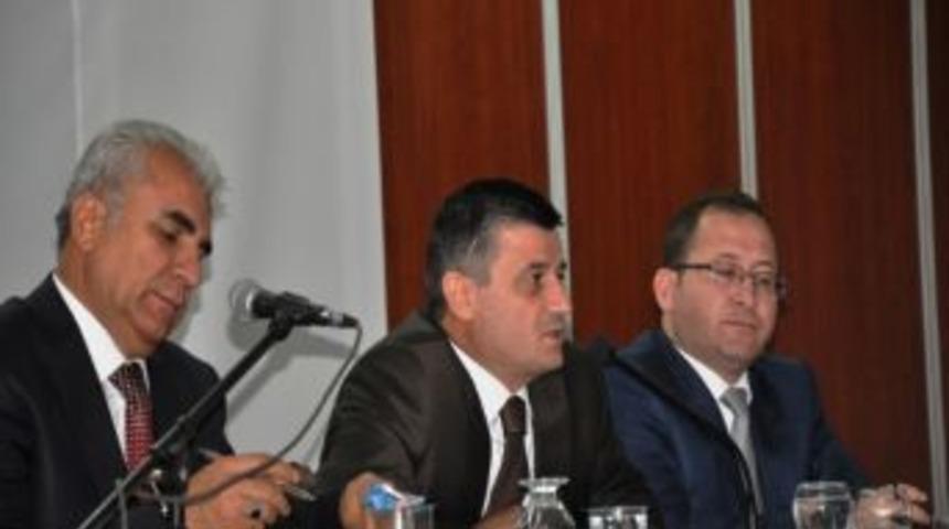 Vali Arslan Okul M&uuml;d&uuml;rleriyle Toplantı Yaptı