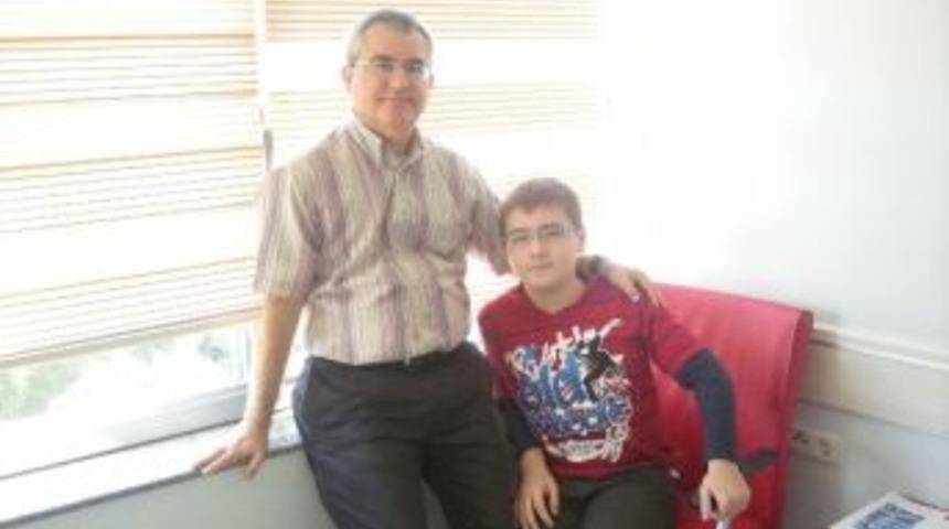 İnternetten Araştırdı, Doktorunu Bularak Sağlığına Kavuştu