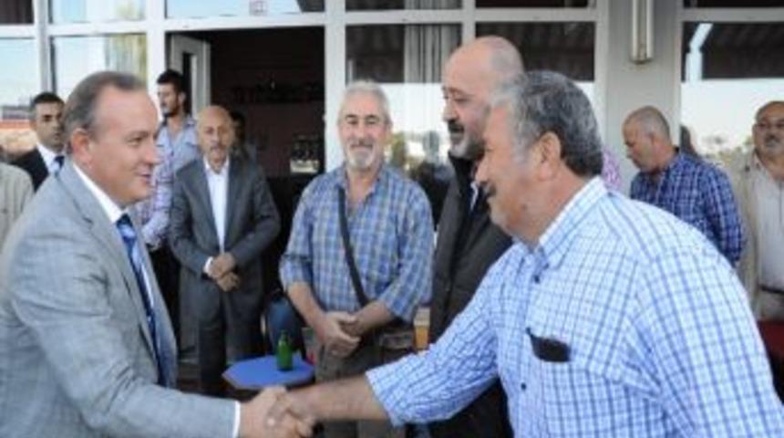 Vali Kızılcık, Faroz'da Balık&ccedil;ıların Sorunları Dinledi