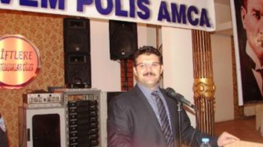Kirve Polislerden &Ccedil;ocuklara Birer Altın