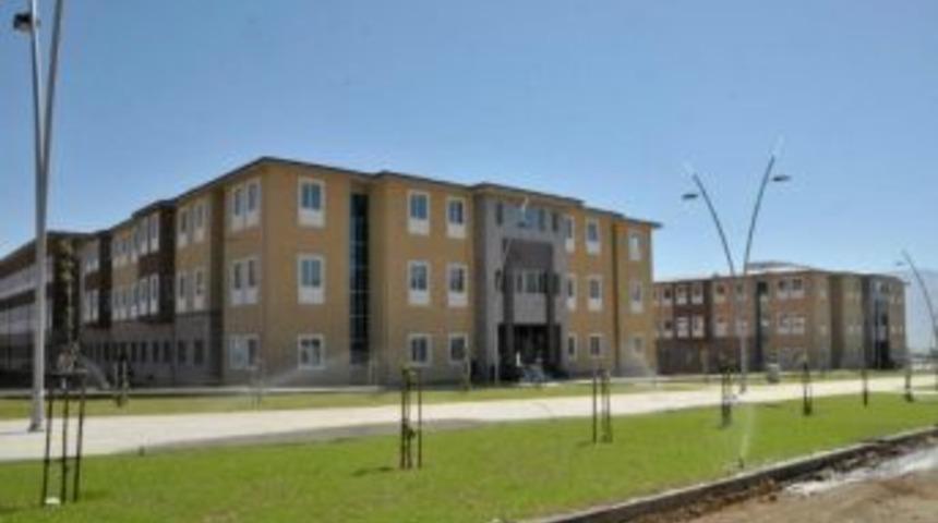 Yalnızbağ Kamp&uuml;s&uuml;nde Yoğun Mesai