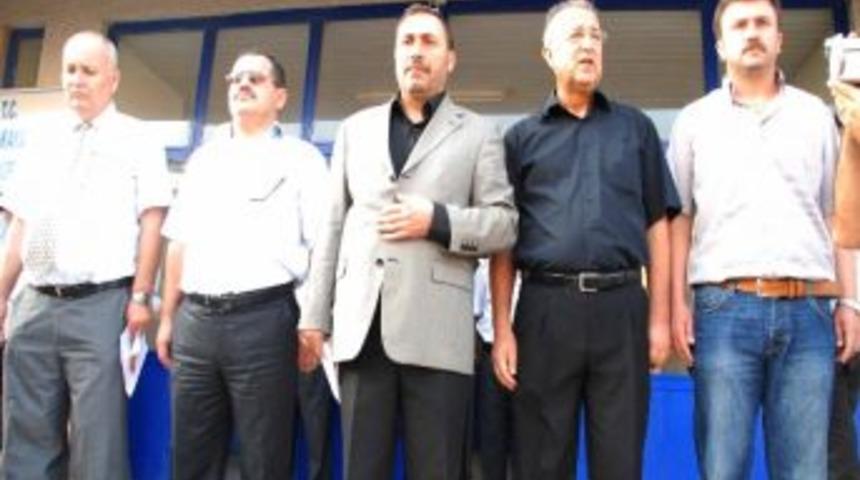 İskenderun&rsquo;da Maliye &Ccedil;alışanlarından Ter&ouml;r Protestosu