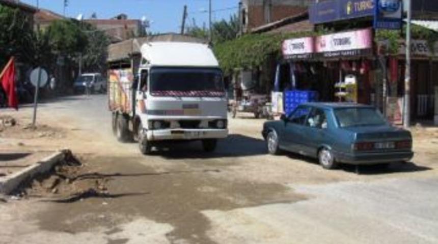 Meşhur Hendek Tarih Oldu, Sıra Kilit Taş Kaplamasında
