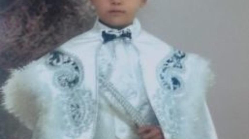 11 Yaşındaki &Ccedil;ocuk L&ouml;semiye Yenildi