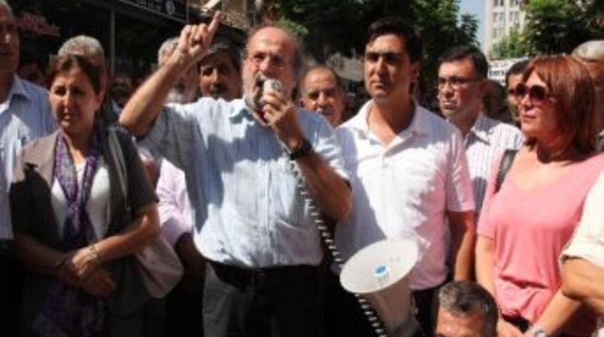 Mersin'de Bdp'liler Kck Operasyonlarını Protesto Etti