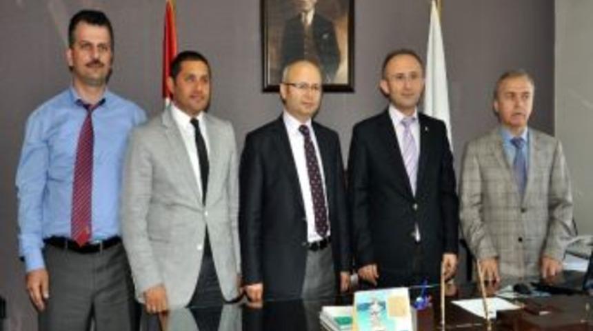 Ak Parti Heyetinden Cin&rsquo;e Ziyaret