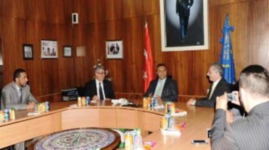 L&uuml;bnan Heyetinden Vali Kenan &Ccedil;ift&ccedil;i&rsquo;ye Nezaket Ziyareti