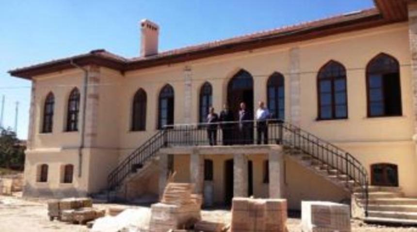 Sabuncupınar H&uuml;k&uuml;met Konağı Restorasyonu Devam Ediliyor