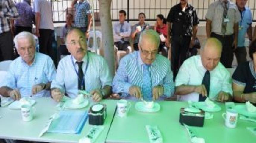 Kalite &Ouml;d&uuml;l&uuml; Finalistliğin Dondurma Yiyerek Kutladılar