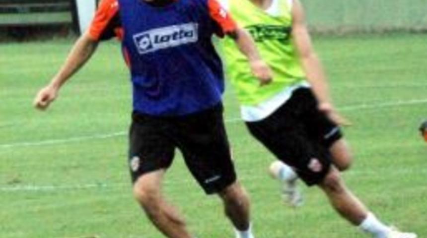 Adanaspor 'kupa'ya Bileniyor