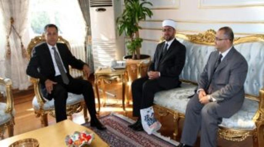 Batı Trakya M&uuml;ft&uuml;s&uuml; Mete&rsquo;den Vali Yerlikaya&rsquo;ya Ziyaret