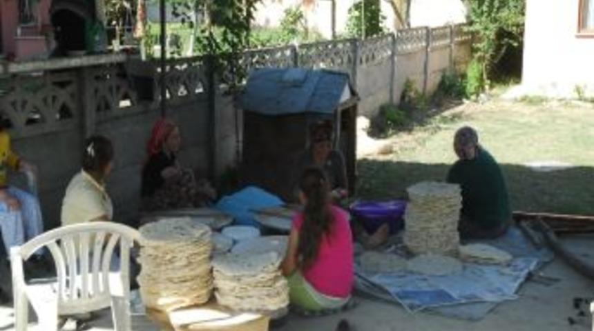 D&uuml;zceli Kadınların Kış Hazırlıkları