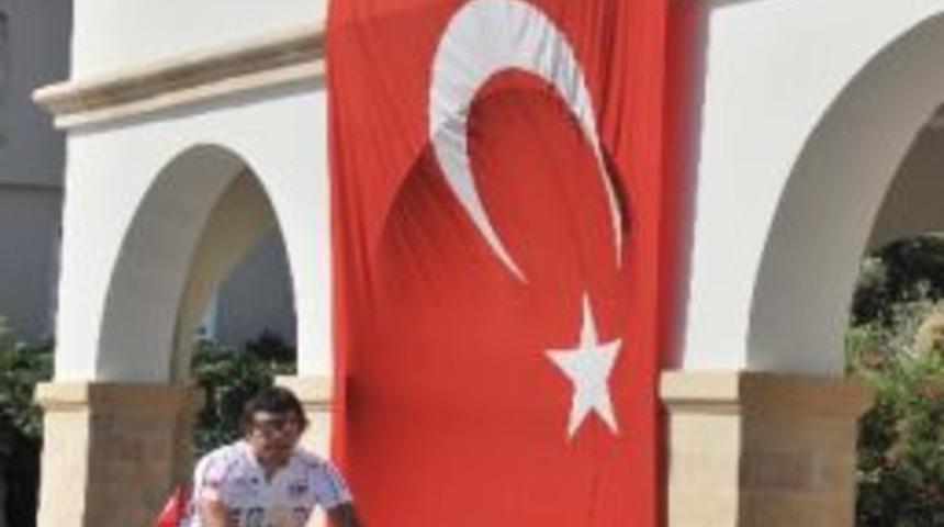 Marmarisli Bisiklet&ccedil;i Mısır'dan G&uuml;ney Afrika'ya Bisikletle Gidecek