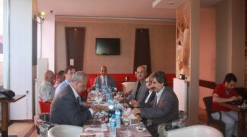 Fem Dershanesi&rsquo;nden Kahvaltı