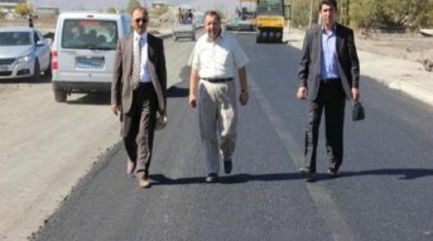 Ardahan Sıcak Asfaltla Tanıştı
