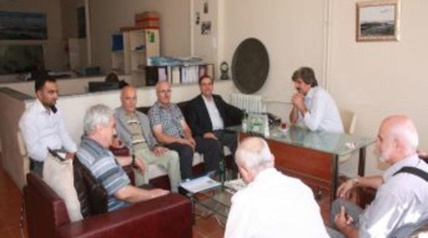 İriş: Bı&ccedil;ak Kemiğe Dayandı