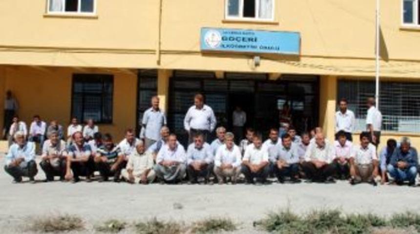 K&ouml;yl&uuml;lerden Taşımalı Eğitim Protestosu