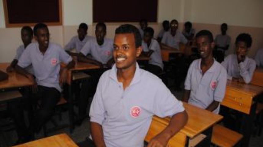 Somalili &Ouml;ğrenciler &Uuml;niversiteyi Bitirmeden &Uuml;lkelerine D&ouml;nmek Istemiyor