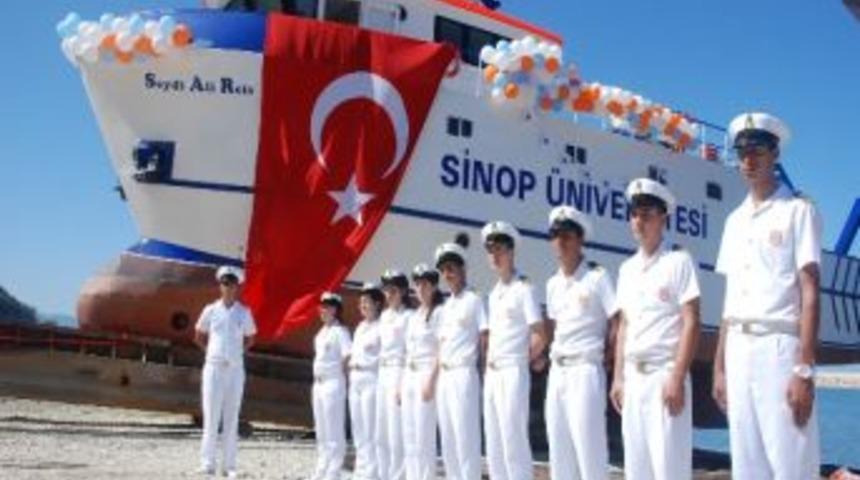 T&uuml;rkiye'nin İlk Yerli Araştırma Gemisi T&ouml;renle Suya İndi