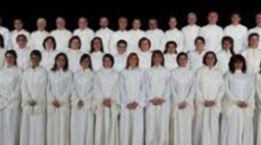 Balıklıg&ouml;l&rsquo;de Dinler Korosu