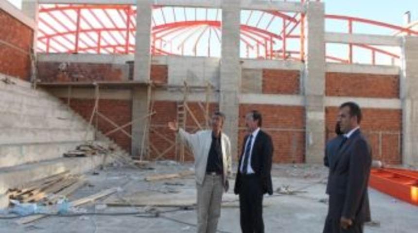 Paland&ouml;ken Belediyesi Kapalı Spor Salonu&rsquo;nda Sona Gelindi