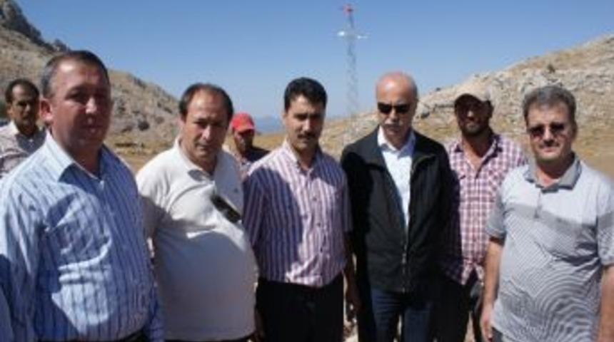 Fethiye'de Girdev Yaylası Sakinleri Yol Ve Elektriğe Kavuşuyor