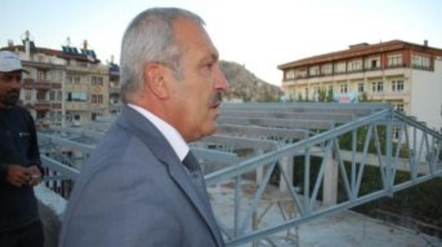 Turhal&rsquo;da Kule İnşaatı