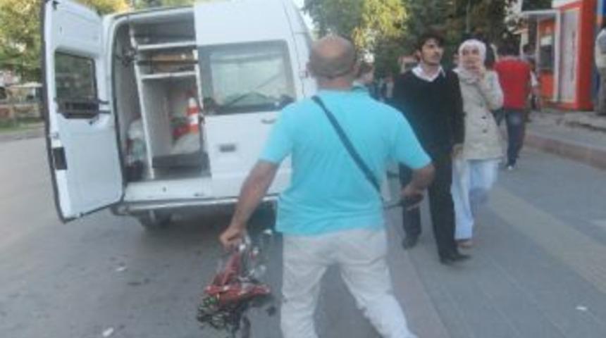 Ş&uuml;pheli Paket, Polisi Alarma Ge&ccedil;irdi