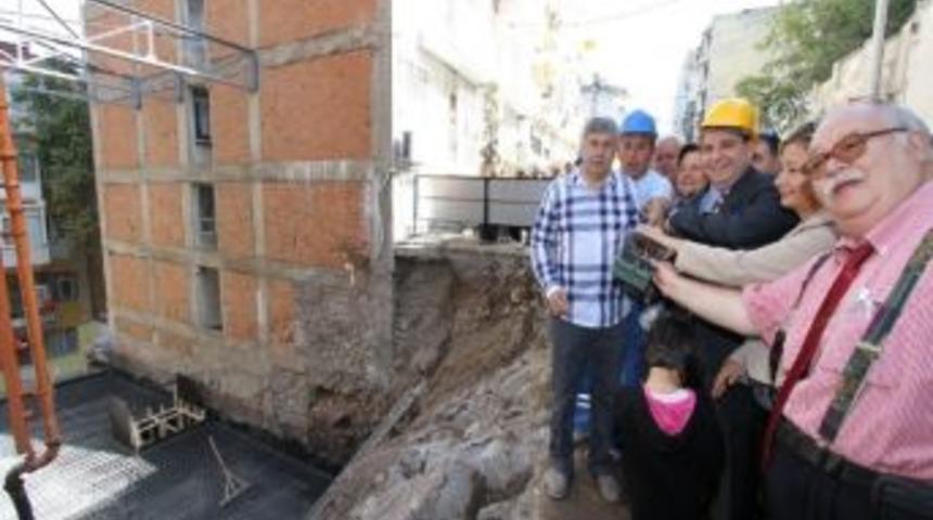 Konak'ta İkinci Bahar Evi'nin Temeli Atıldı