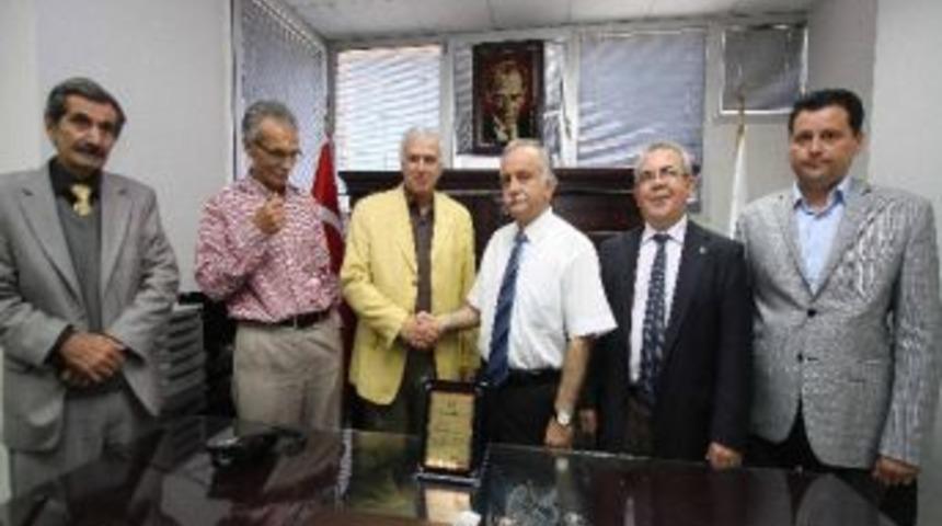 Bayraklı Belediyesi İzmir Kent Konseyleri Birliği Genel Kurul Toplantısı'na Ev Sahipliği Yaptı