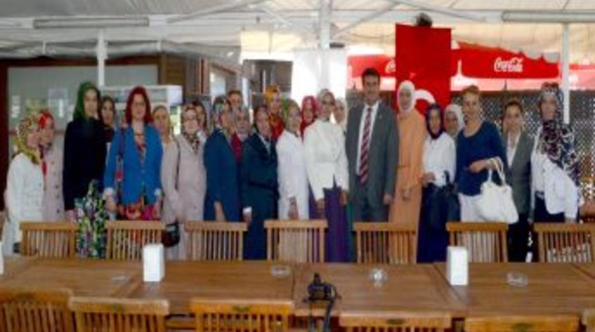 D&uuml;ndar: Hedefimiz Gelecek Nesillere Hizmet