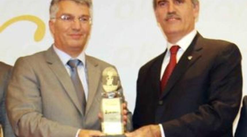 B&uuml;y&uuml;kşehir&rsquo;in 41 kartı &ldquo;altın Karınca&rdquo; &ouml;d&uuml;l&uuml;