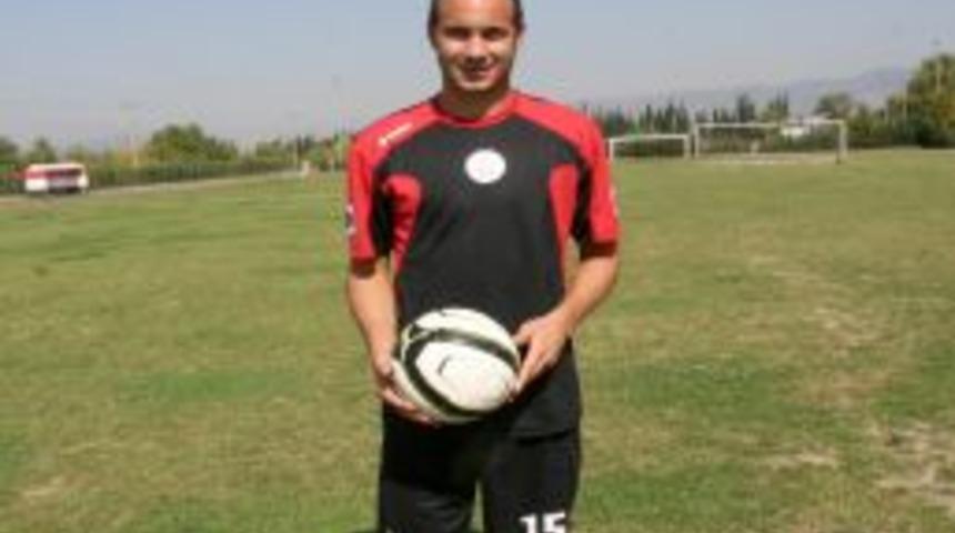 Ma&ccedil; Başına 900 Lirayla 30 Milyon Euro&rsquo;luk Takımı Devirdi