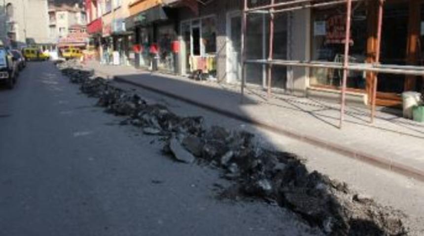 Fay Hattı Değil, Alt Yapı &Ccedil;alışması