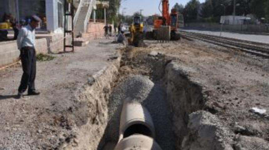 Batman B&ouml;lgenin En İyi Yağmur Suyu Şebekesine Kavuşuyor